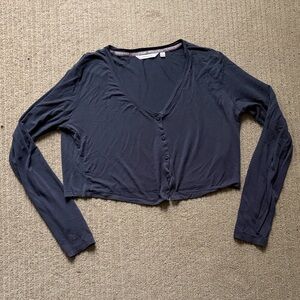 La Vie En Rose Lounge Cropped Long Sleeve Shirt, M